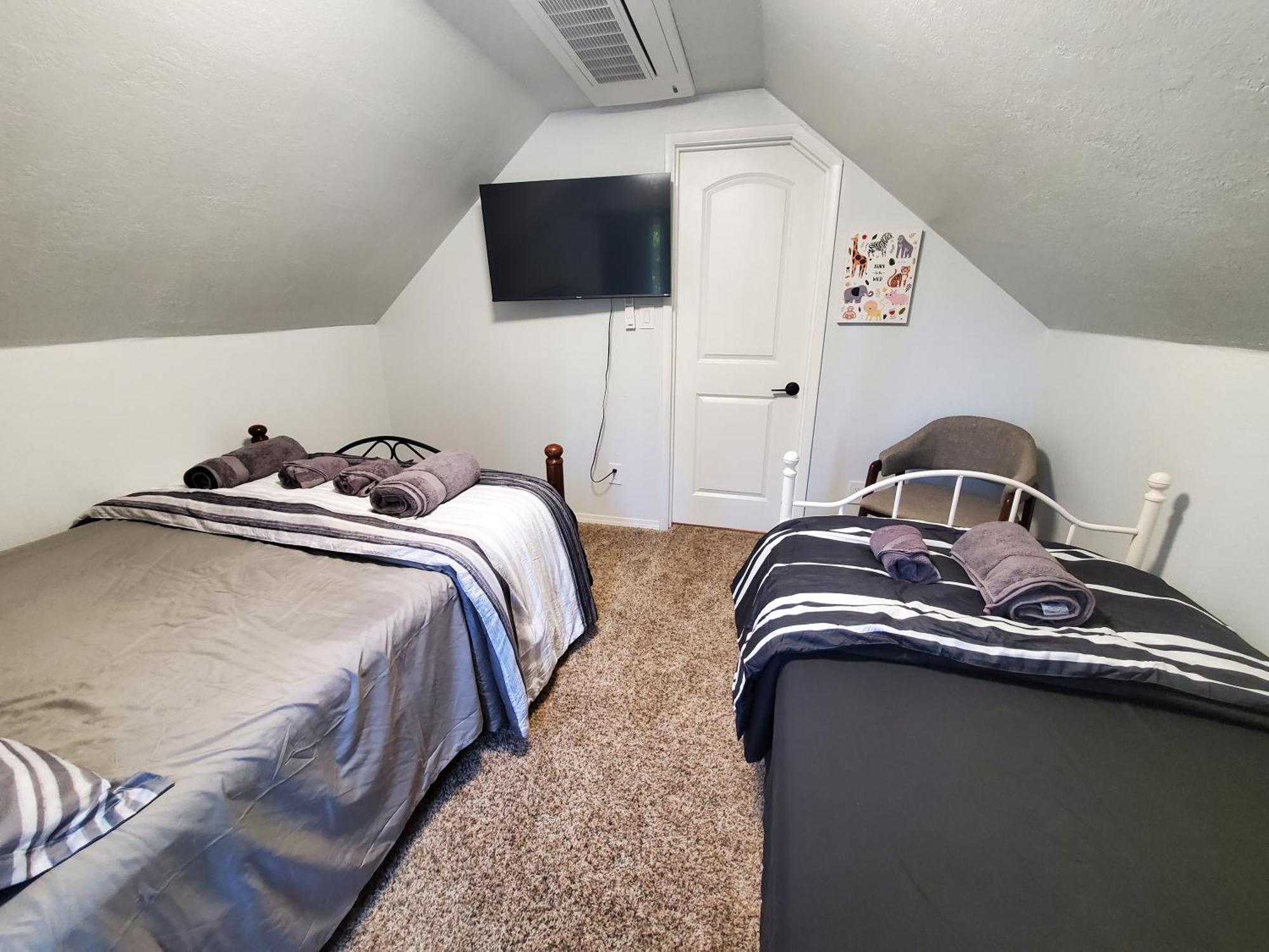 -Serendipity Lodge At Yosemite- Bbq-Full Kitchen-King Bed โอกเฮิร์สต์ ภายนอก รูปภาพ